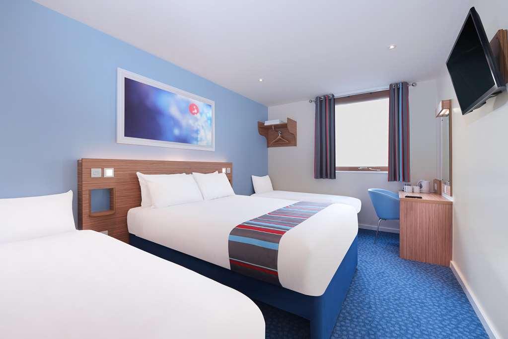 Travelodge Chester Central Ruang foto